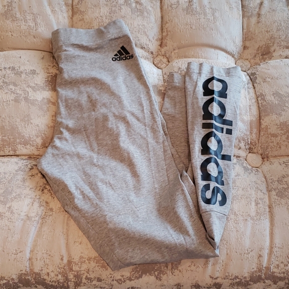 adidas Pants - Adidas leggings small